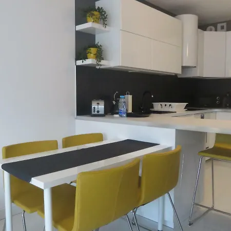 Maxi Apartment Poznan